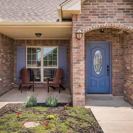 Cheerful 3 Bedroom Home, King Bed, 10 Min From Palo Duro Canyon, Fireplace, Washer Dryer Εξωτερικό φωτογραφία